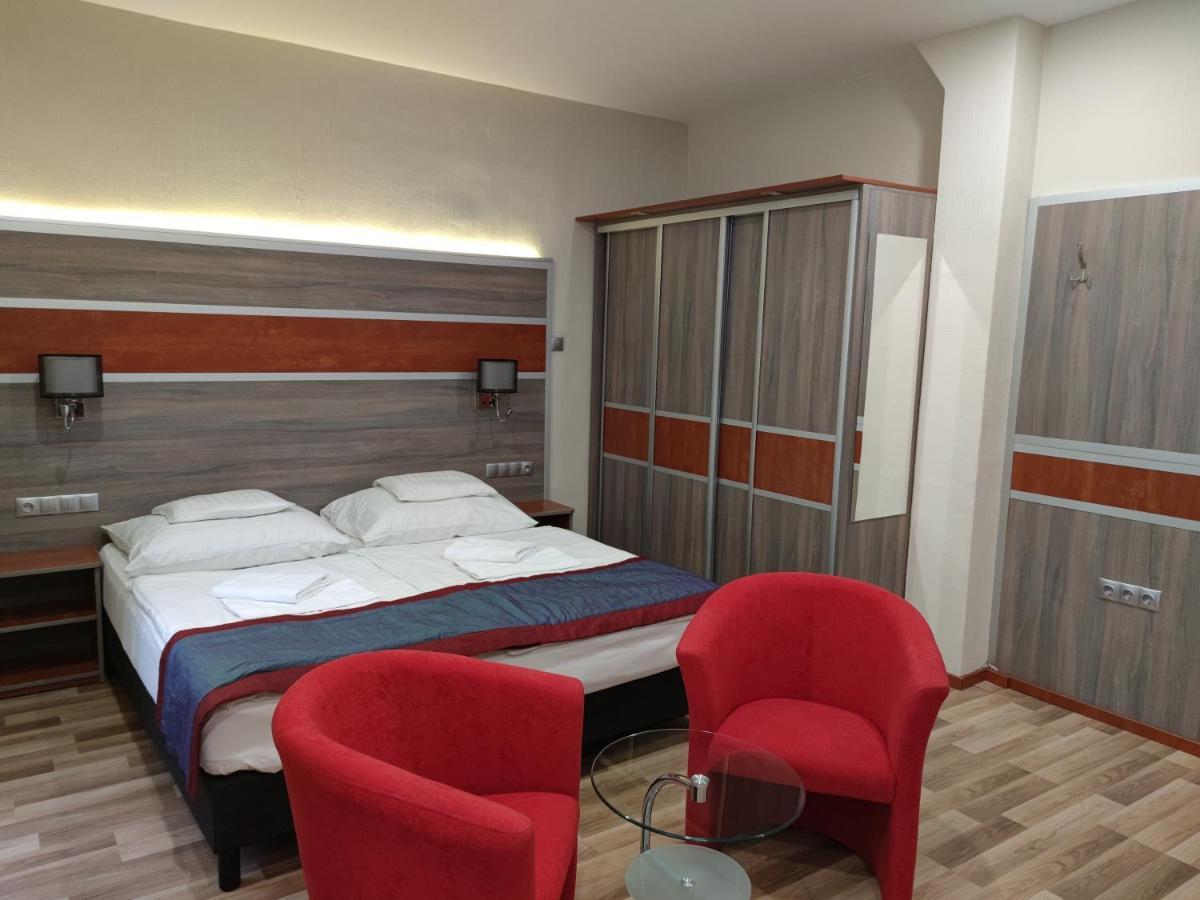 Fortuna Hotel Miskolc Exterior photo